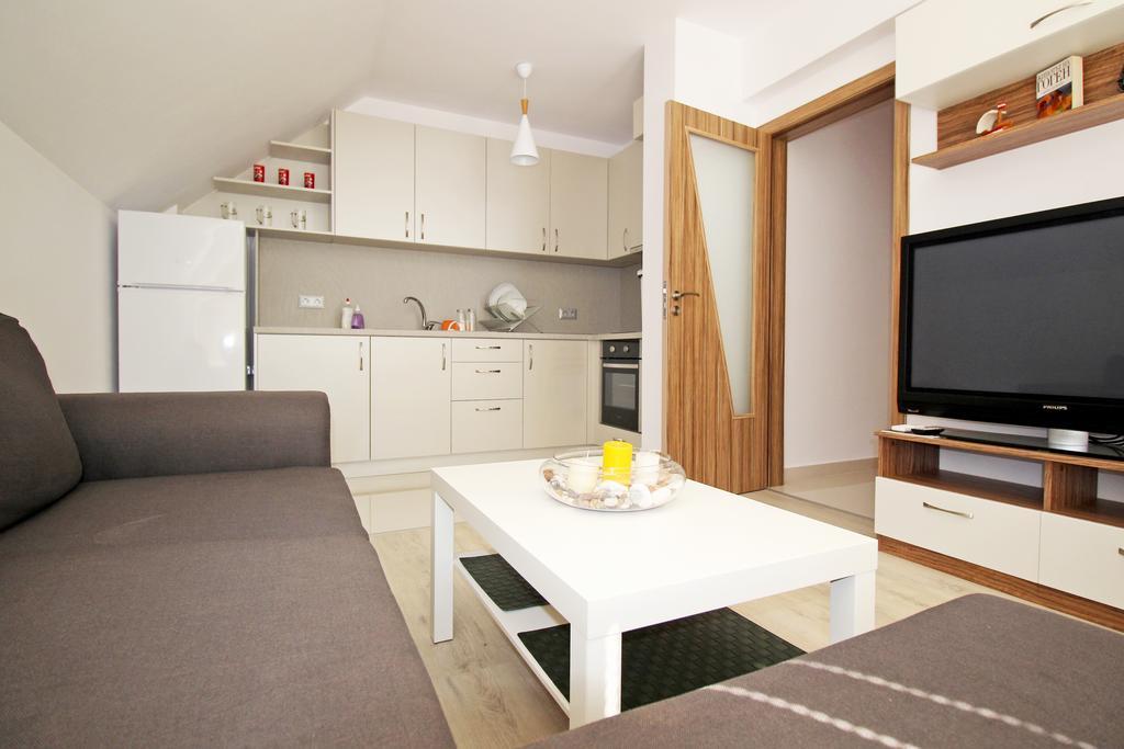 Lilly Apartments Plovdiv Ngoại thất bức ảnh