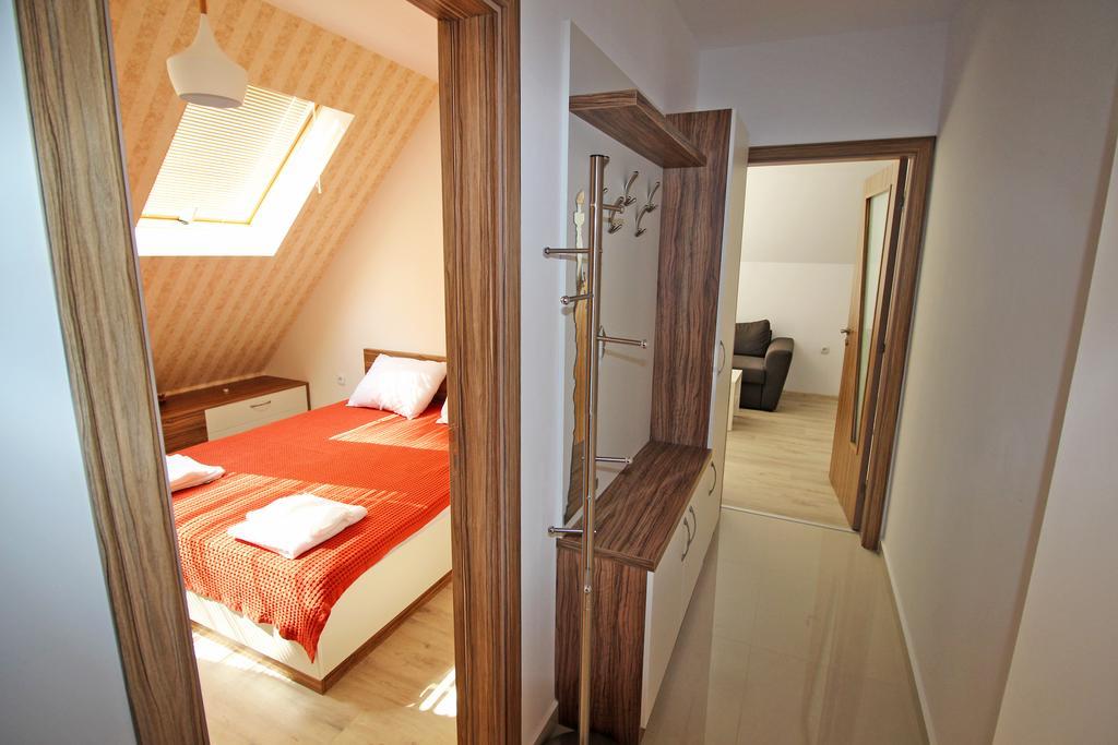 Lilly Apartments Plovdiv Ngoại thất bức ảnh